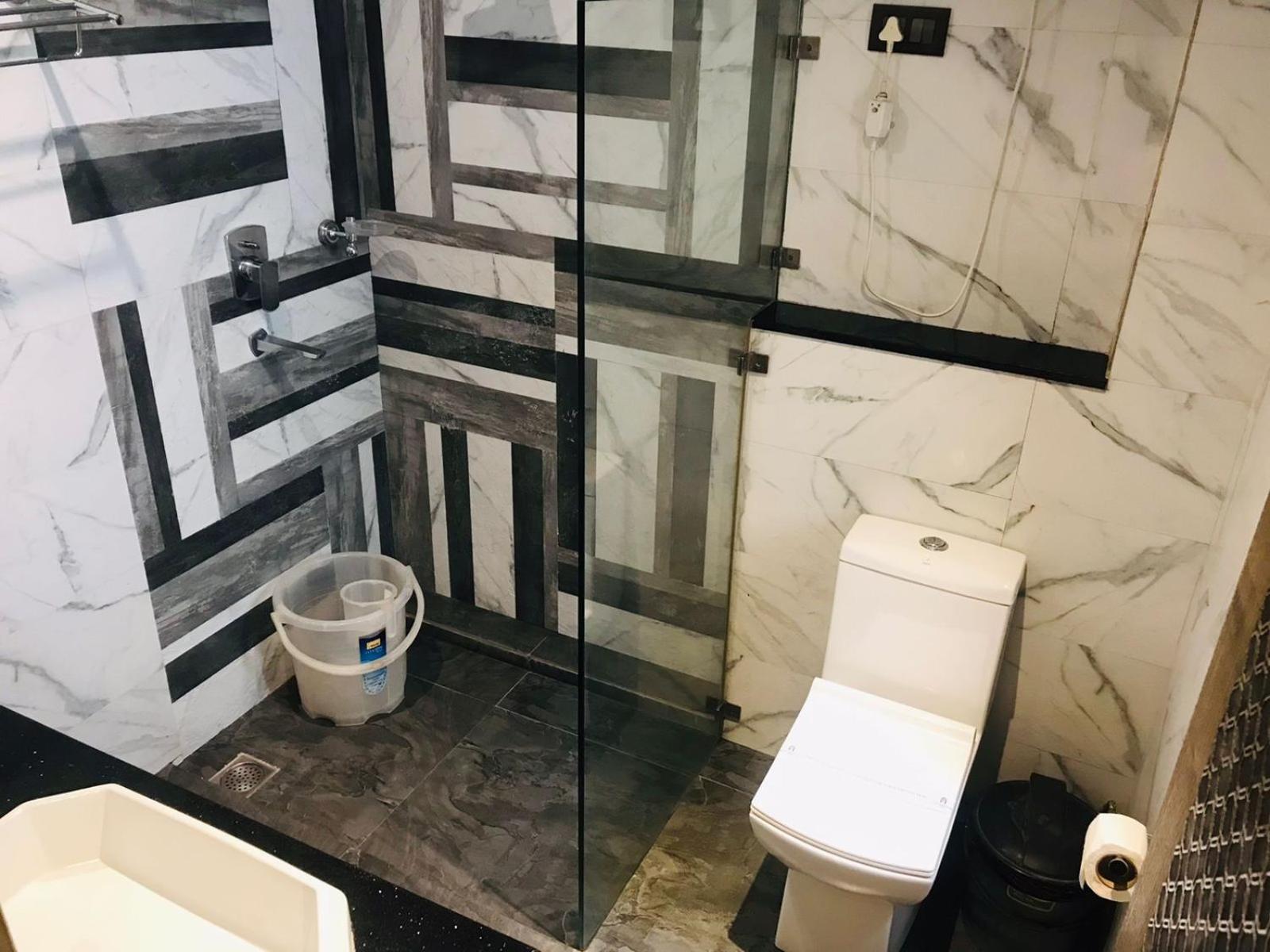 Pallavi International Kolkata Luaran gambar