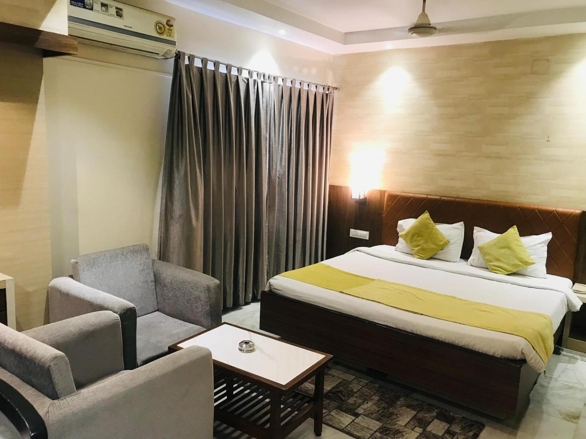 Pallavi International Hotel Kolkata Luaran gambar